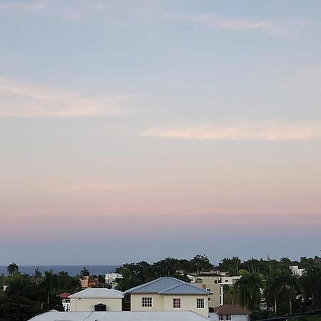 El Doral Apartment Sabana Grande Exterior photo